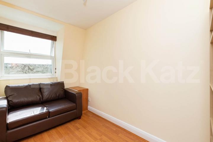 Charming 1-Bedroom Home on Hercules Street Hercules Street , Holloway